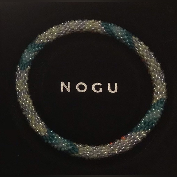 💚💚 Lotus Sky Saint Patrick’s Day Motif Himalayan Bracelet 💚💚 - Picture 1 of 5